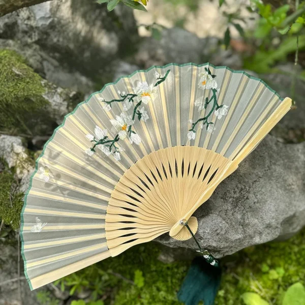 Handcrafted Suzhou Embroidery Bamboo Silk Folding Fan